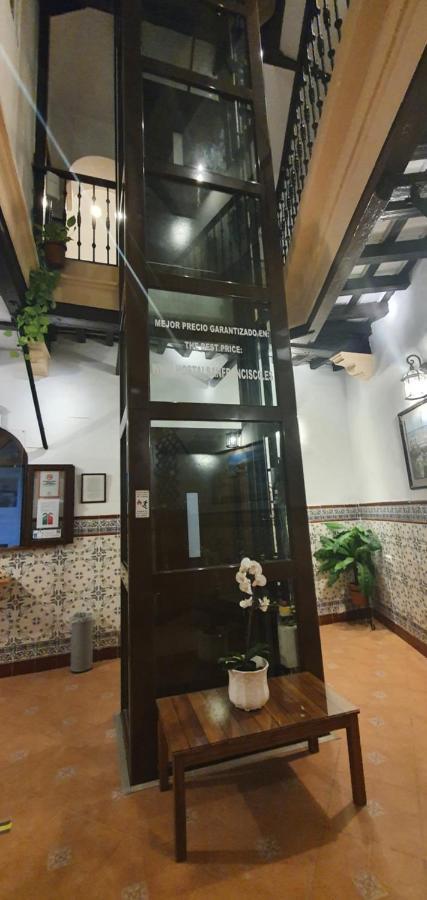Hostal San Francisco Cádiz Eksteriør billede