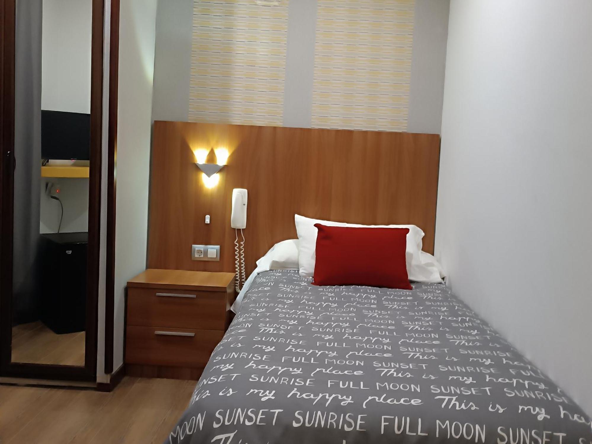 Hostal San Francisco Cádiz Eksteriør billede